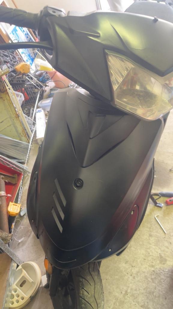 Neco one 50cc 2t 2012 a klasse met papier, Ophalen, Zo goed als nieuw