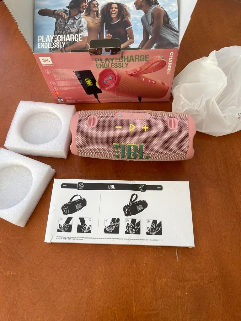 Jbl charge 6, Enlèvement ou Envoi, Comme neuf, JBL