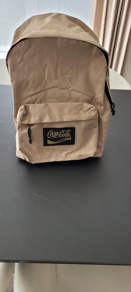 Sac à dos Coca Cola Beige, Bijoux, Sacs & Beauté, Sacs | Sacs à dos, Neuf, Autres marques, 25 à 40 cm, Enlèvement ou Envoi