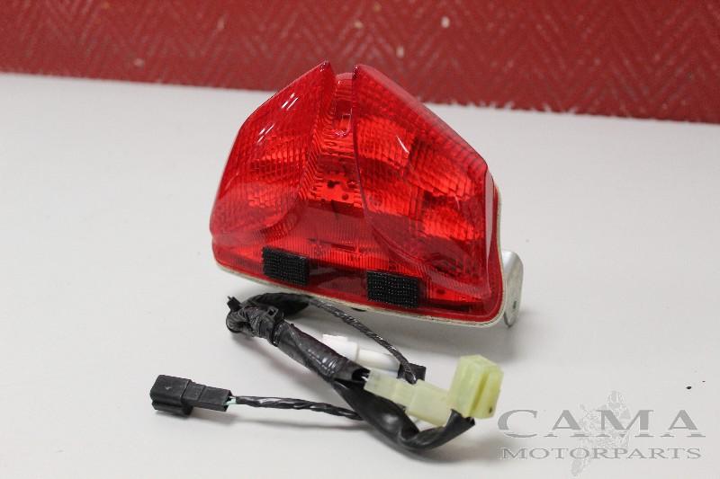 FEU ARRIÈRE GSX R 600 2008-2010 (GSXR600 K8 / K9 / L0), Dhr. S. di Majo, Utilisé, Info@cama-motorparts.nl, P.J. Troelstraweg 8 8
3144 CX  MAASSLUIS, NL