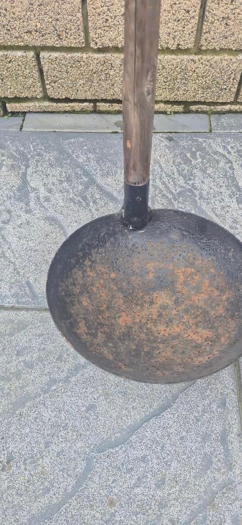 Oude beerlepel, Enlèvement