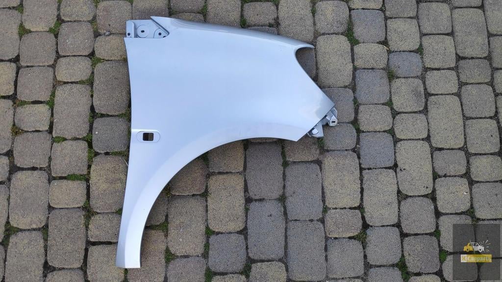 SMART FORTWO W453 14- RECHTERVOORVLEUGEL, Gebruikt, Mercedes-Benz AG, Mercedesstrasse 120
70372  Stuttgart, DE, Dialog@mercedes-benz.com