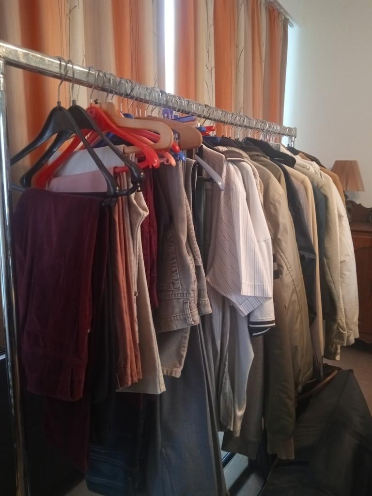 Partij kleding, zo goed als nieuwe, sommige splinternieuw., Kleding | Heren, Overige Herenkleding, Ophalen