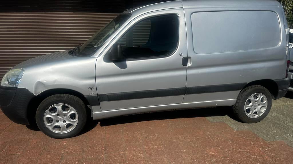 Peugeot Partner 1.6HDi* 2006* 288.000 km, Entreprise, 2 places, Boîte manuelle, 5 portes