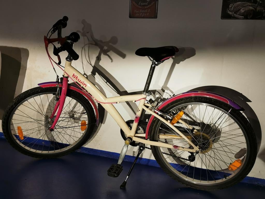 Vélo fille btwin, Enlèvement