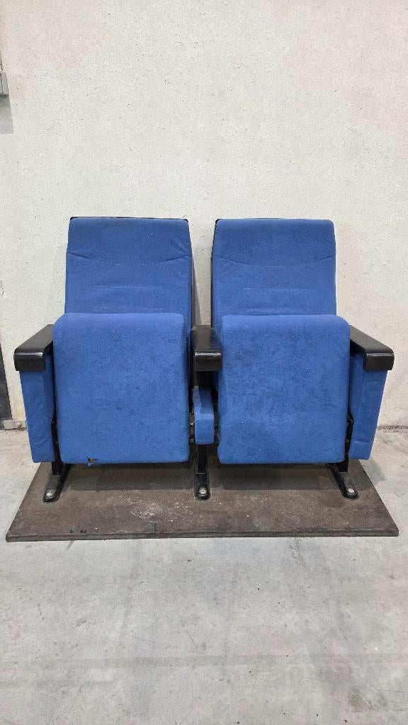 Cinema stoelen, Enlèvement