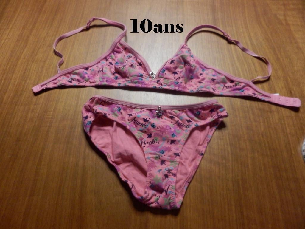 (119) - ensemble  fille 10ans rose, Ophalen of Verzenden, Zo goed als nieuw, Meisje, Nacht- of Onderkleding