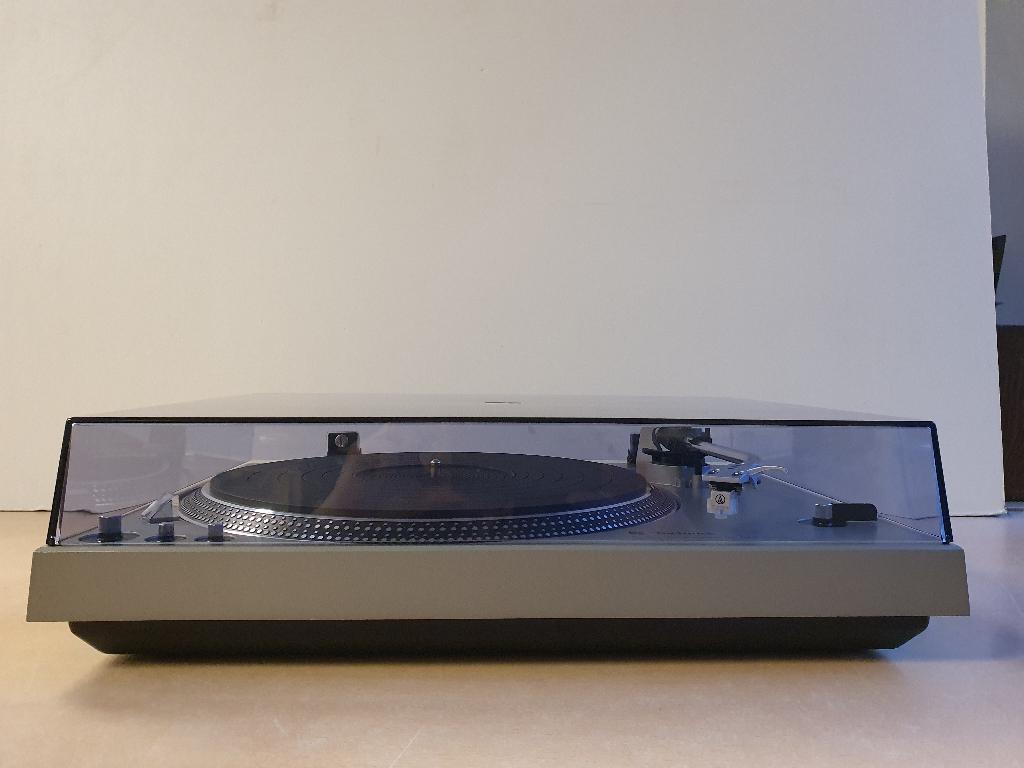 Platenspeler Technics Direct Drive Tunrtable System SL-1700, TV, Hi-fi & Vidéo, Tourne-disques, Enlèvement, Tourne-disque, Technics