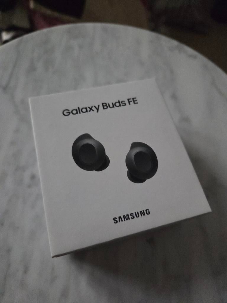 Samsung Galaxy Buds FE nouveau, Enlèvement ou Envoi, Autres marques, Bluetooth