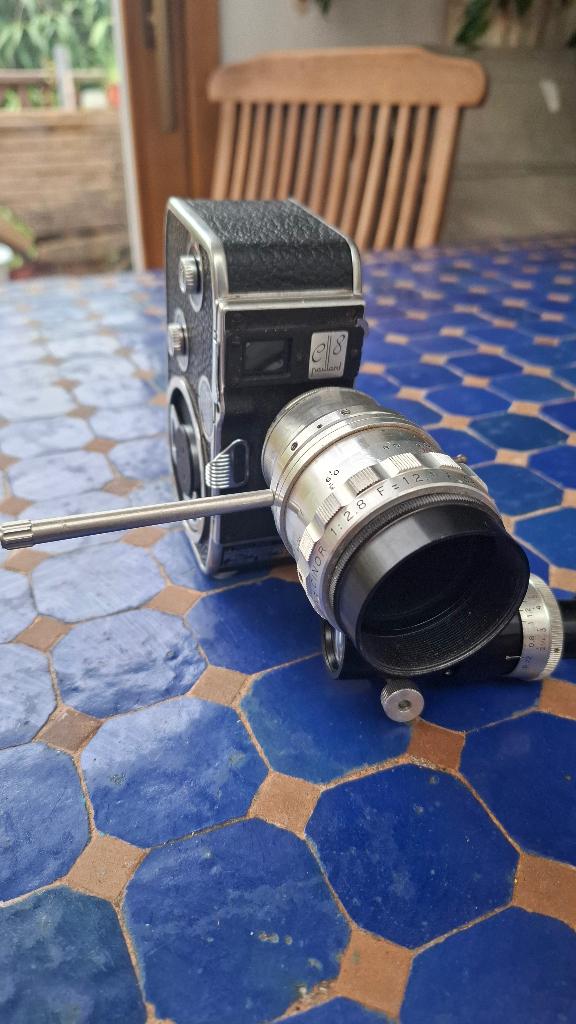 Paillard Bolex C8 + Berthiot Pan-Cinor 12,5 tot 36, Ophalen of Verzenden, 1940 tot 1960, Filmcamera