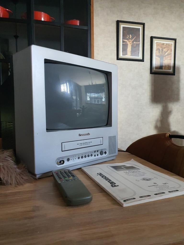 Panasonic TX14 GV1C  combo crt vhs, Enlèvement