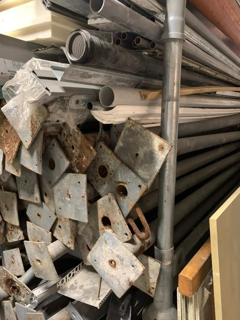 Lot ~100 étançons télescopiques acier — ~3,60 m, Enlèvement, Utilisé