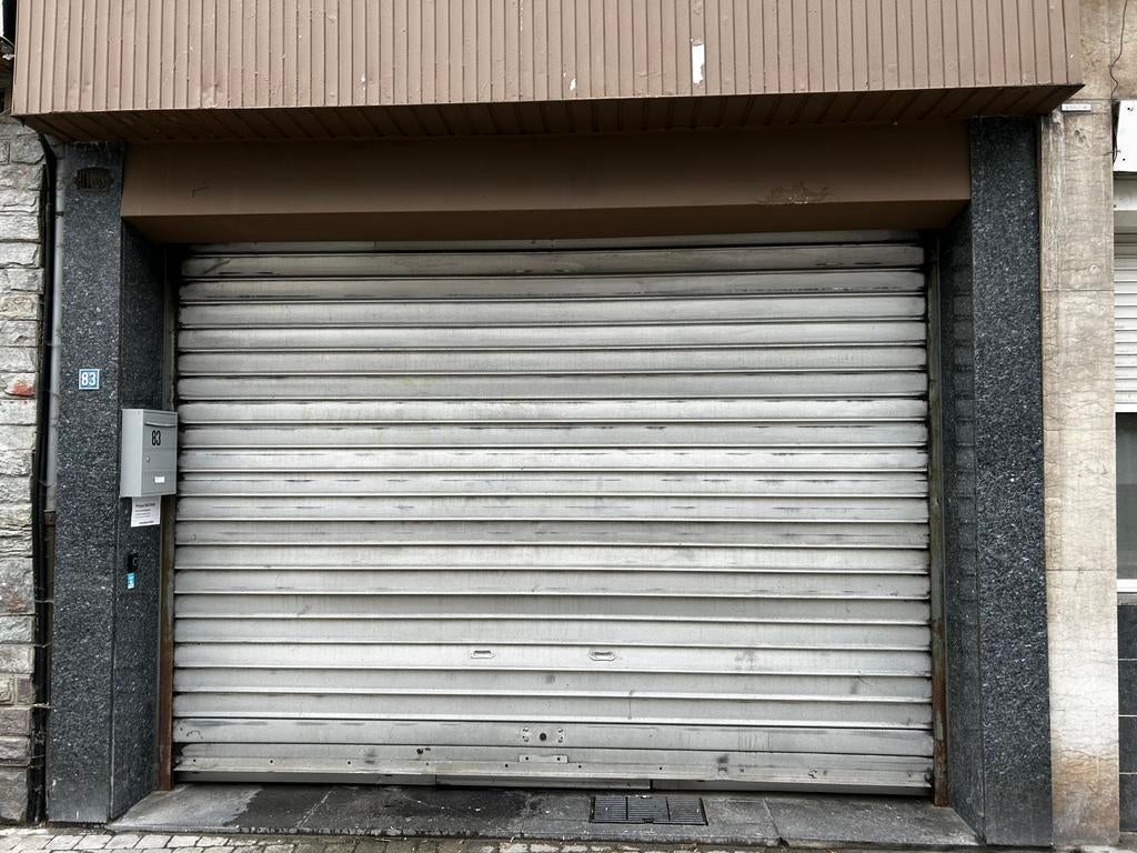 Volet métallique de sécurité 3,2m x 2,6m (2,3 visible), 200 cm ou plus, Gris, Enlèvement, Utilisé