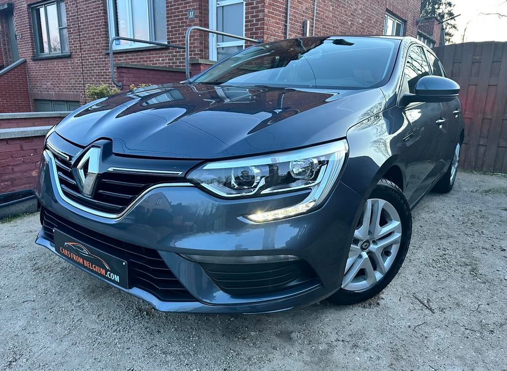 Renault Megane GARANTIE* 27000km* Sieges️ Chaud* CarPlay, Autos, Argent ou Gris, Achat, Entreprise, Garantie prolongée