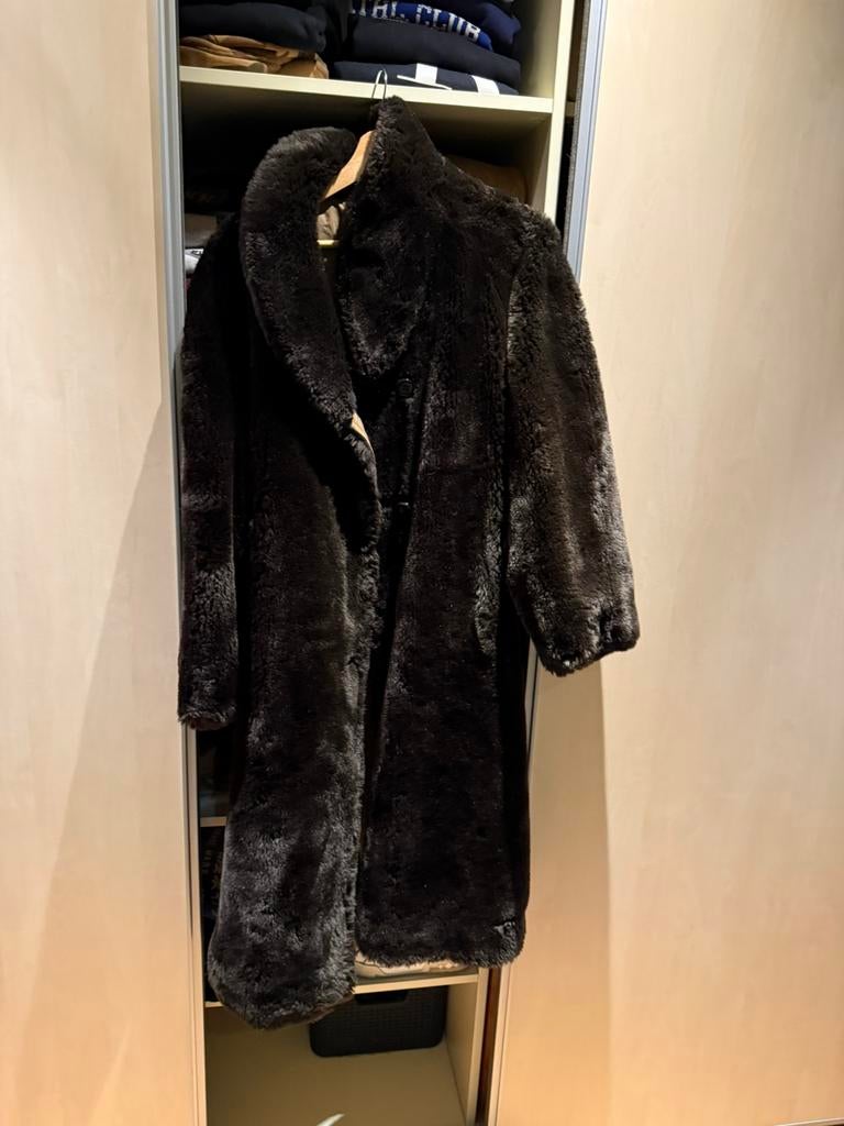 Faux fur  coat, Ophalen, Zo goed als nieuw, Maat 42/44 (L), Bruin