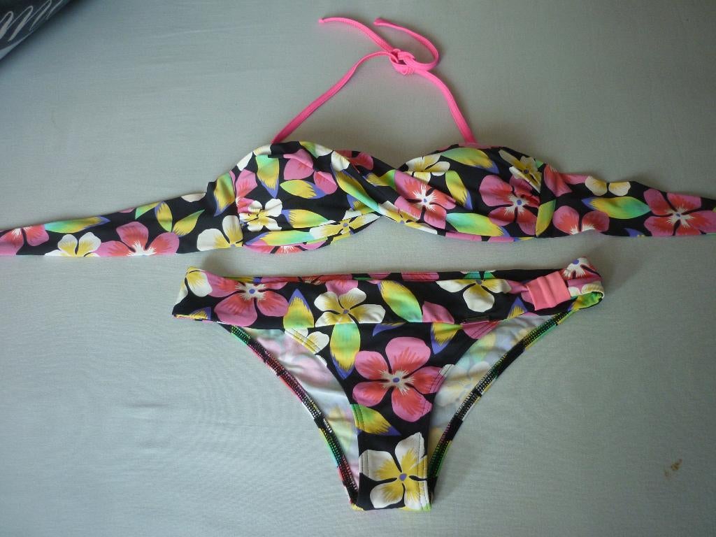 Gebloemde Bikini Banana Moon, Banana Moon, Ophalen of Verzenden, Zo goed als nieuw, Roze