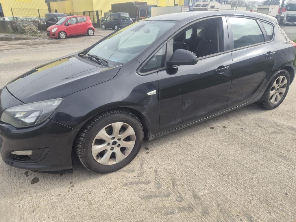 Opel Astra j 1.7 Diesel, Auto's, Euro 5, Bedrijf, 5 deurs, Astra