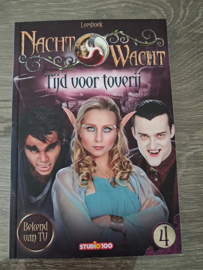 Boek Nachtwacht: Tijd voor toverij., Enlèvement ou Envoi, Comme neuf, Studio 100