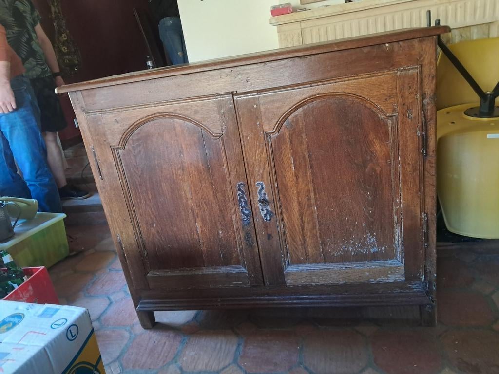 Buffet bas ancien en chêne massif – Style Rustique, Campagne, Ophalen