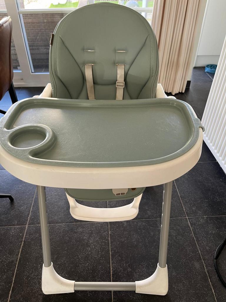 Kinderstoel licht beschadigd, Kinderen en Baby's, Ophalen, Gebruikt, Gordel(s)