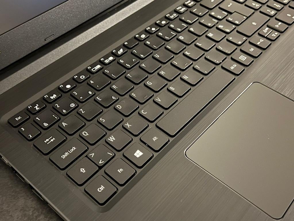 Disque dur Acer, i7-8e génération, NVMe, Intel Core i7-8550U, 256 GB, Enlèvement ou Envoi, Comme neuf