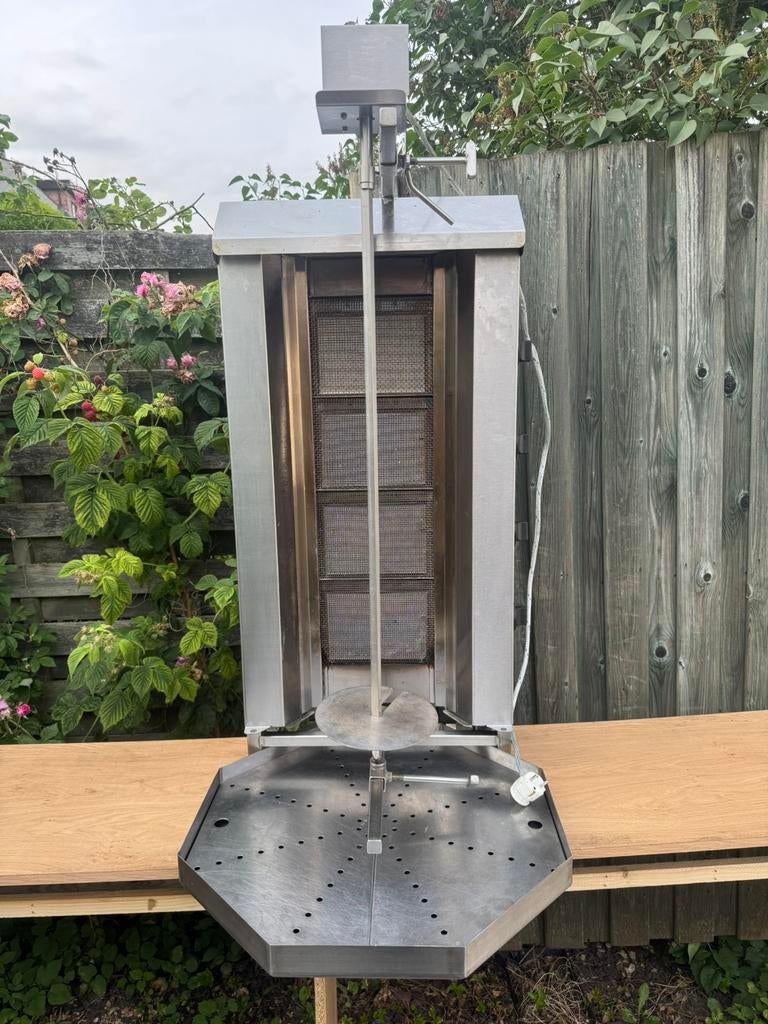 Doner Grill met 4 branders, motor boven,aardgas, propaan, Zakelijke goederen, Ophalen