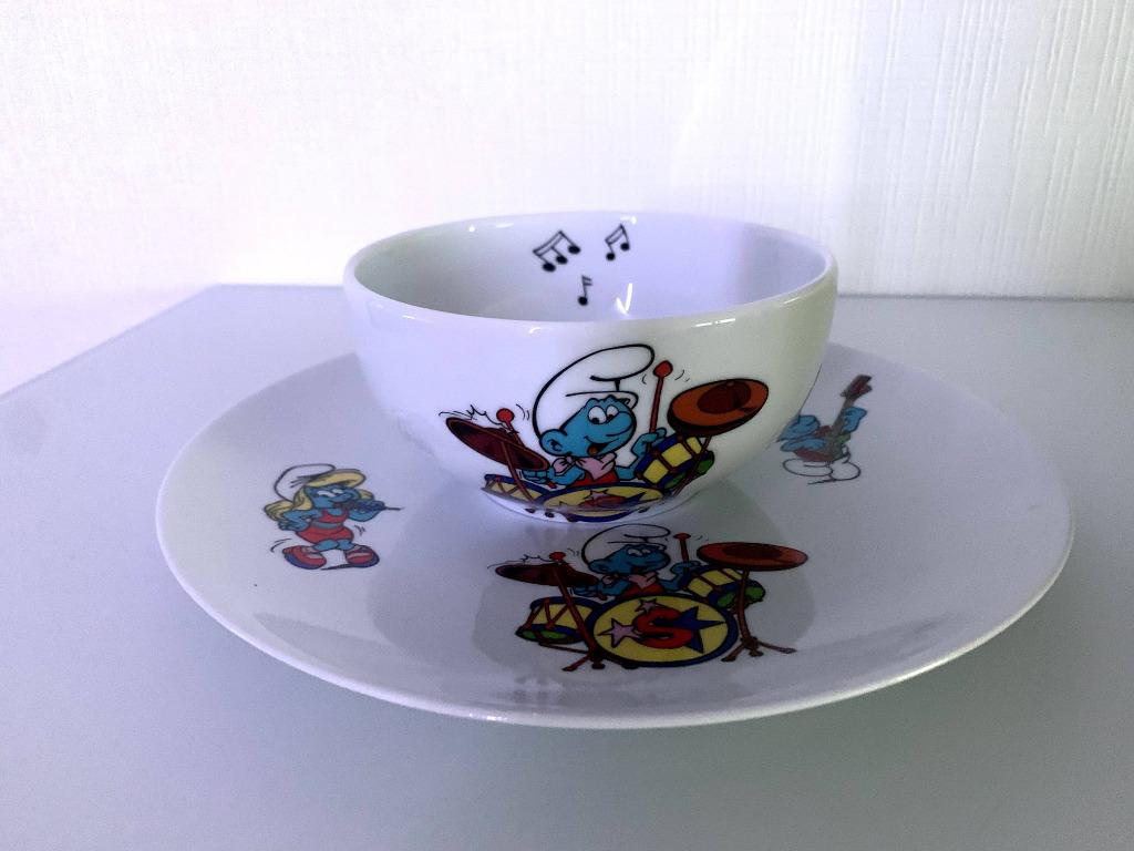 Assiette et bol en porcelaine Les Schtroumpfs, Enlèvement ou Envoi