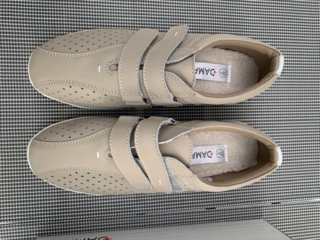 Damesschoenen Damart mt. 39 (zo goed als nieuw !), Schoenen met lage hakken, Beige, Ophalen of Verzenden, Zo goed als nieuw