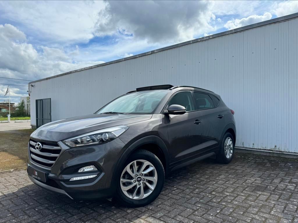 HYUNDAI TUCSON 2.0D 4WD|AUTO|PANO|4X4, Auto's, Hyundai, Stof, 1995 cc, Bedrijf, Diesel