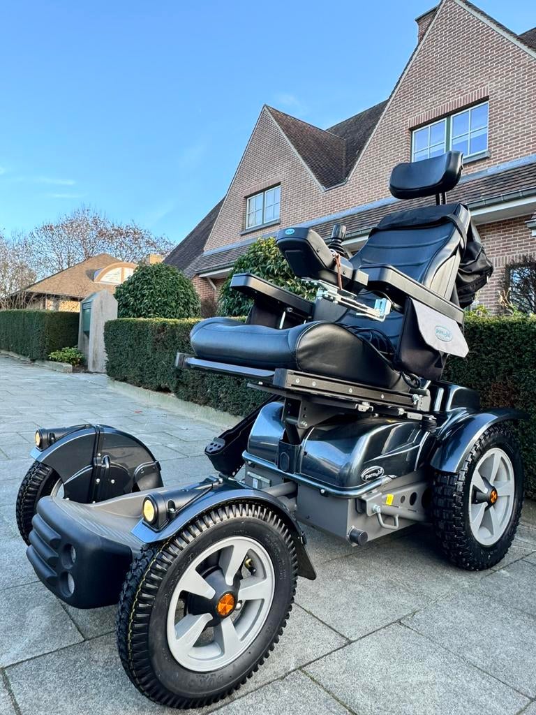 Fauteuil roulant PermobilX850 Chaise électrique tout-terrain, Divers, Chaises roulantes, Enlèvement ou Envoi, Pliant, Comme neuf