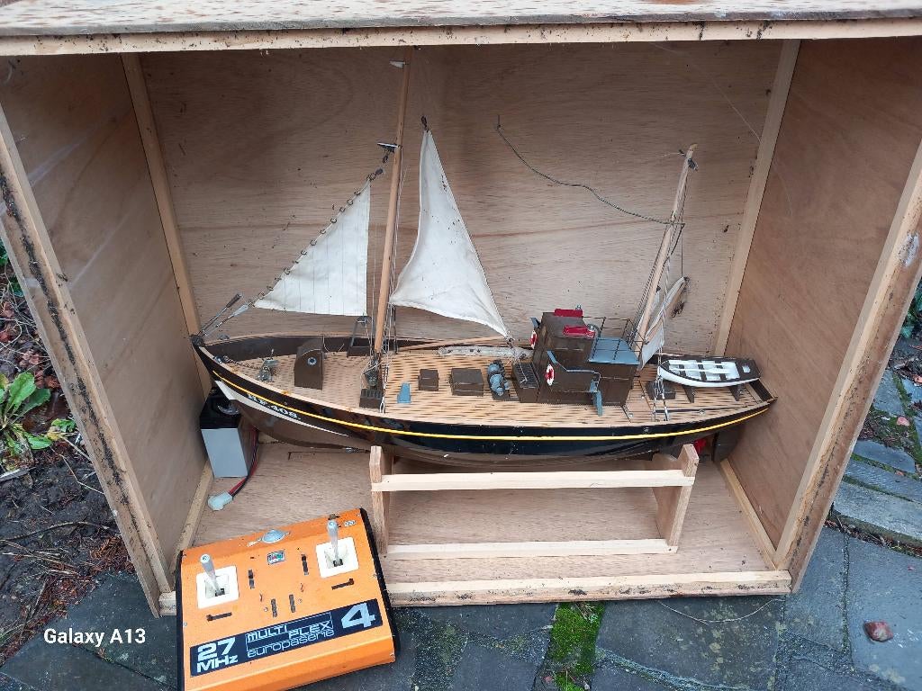 Rc boot vintage elke finkenwerder europaserie, Ophalen