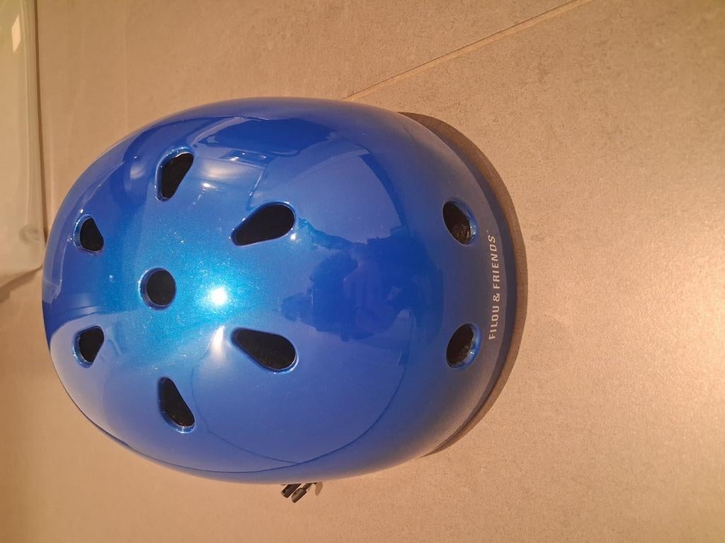 Fiets of skihelm. Blauw, Ophalen of Verzenden, Zo goed als nieuw