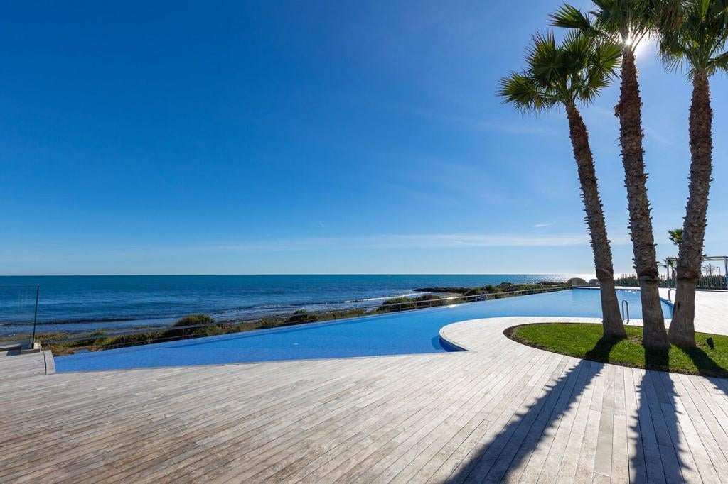 Exclusief appartement in Punta Prima, Spanje, 2 kamers, Punta Prima., 122 m²