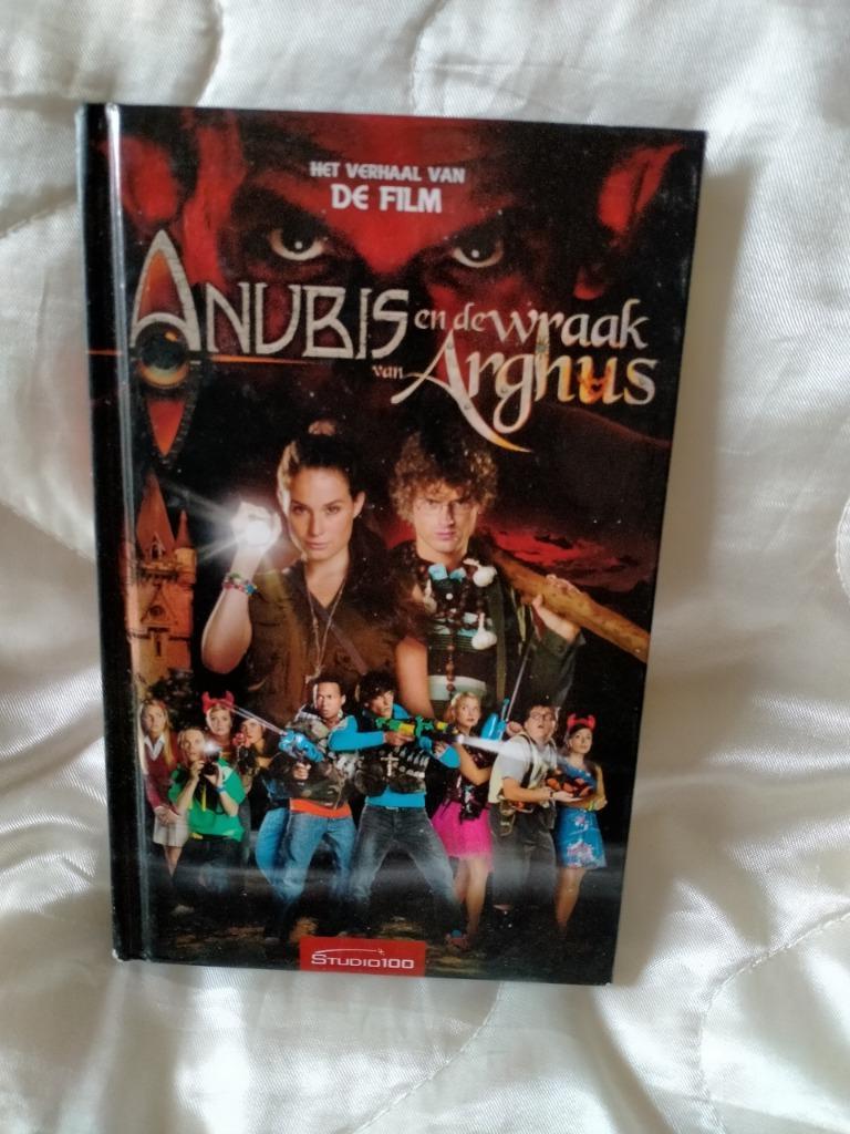 Jeugdboek:Anubis,De wraak van Arghus;Het verhaal van de film, Ophalen of Verzenden, Zo goed als nieuw, Fictie, Alexandra Penrhyn Lowe