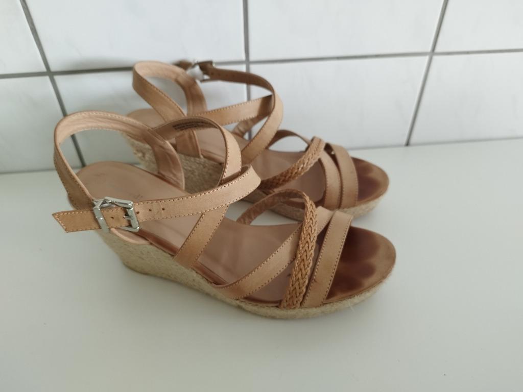 Sandalen in de maat 42, Kleding | Dames, Schoenen, Ophalen of Verzenden, Zo goed als nieuw, Sandalen of Muiltjes