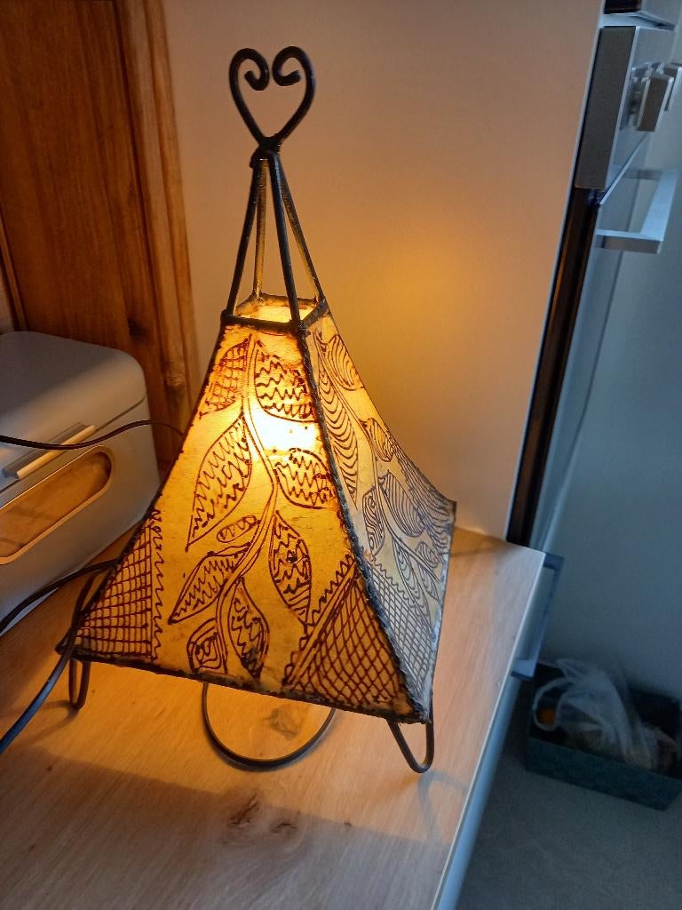 TRES BELLE LANTERNE AFRICAINE, Antiquités & Art, Enlèvement