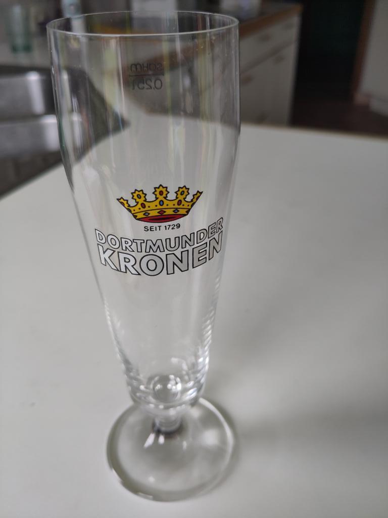 Verres Dortmunder Kronen, Collections, Enlèvement