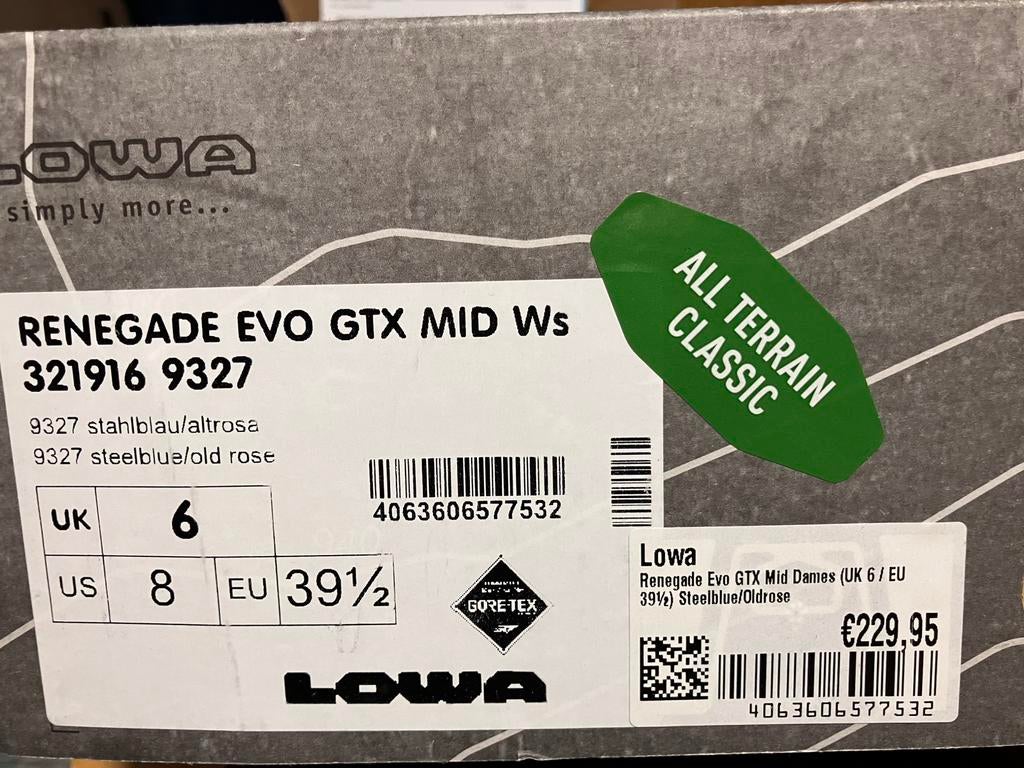 Dames Wandelschoenen Lowa maat 39,5, Zo goed als nieuw, Lowa, Blauw, Wandelschoenen