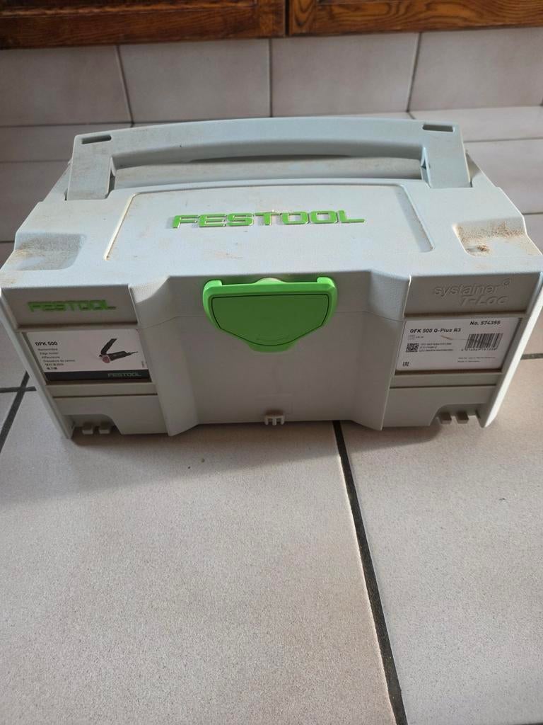 Festool OFK500 Q-plus R3 kantenfrees, Doe-het-zelf en Bouw, Gereedschap | Freesmachines, Ophalen, Kantenfrees, Zo goed als nieuw