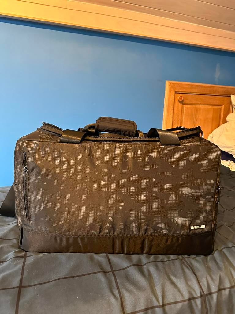 Private Label NYC duffel bag, Enlèvement ou Envoi, Comme neuf, Adulte unisexe