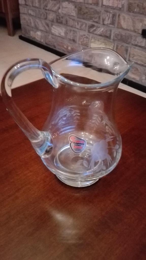 kristallen karaf, Ophalen