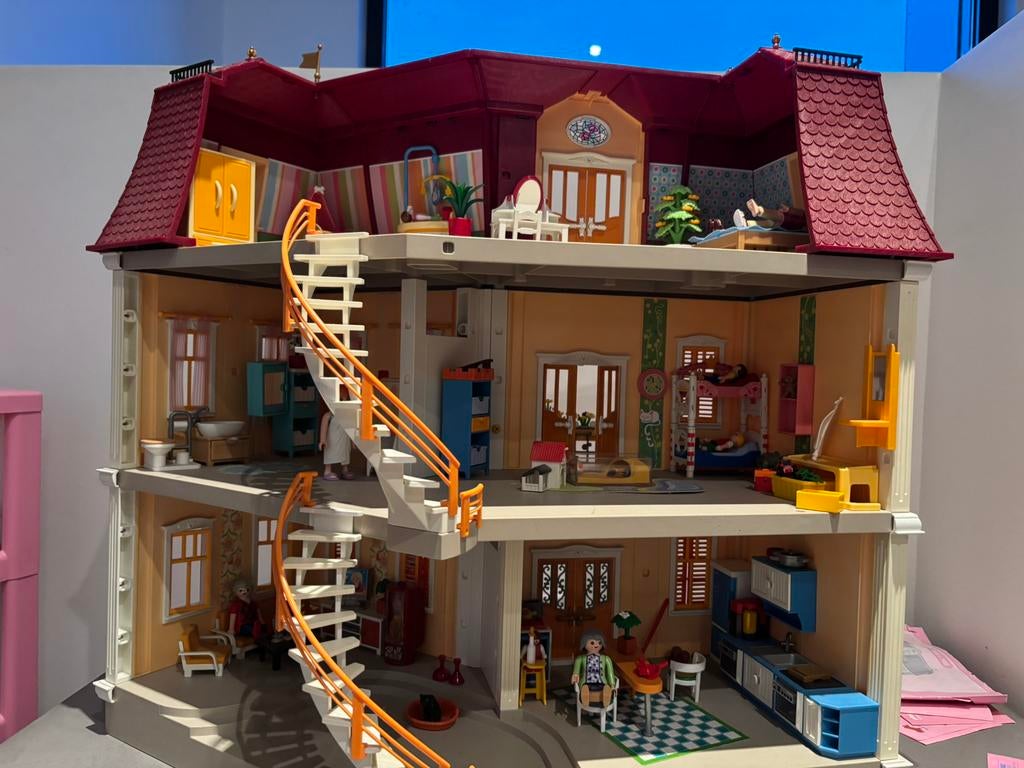 Playmobil huis ingericht, Ophalen, Zo goed als nieuw