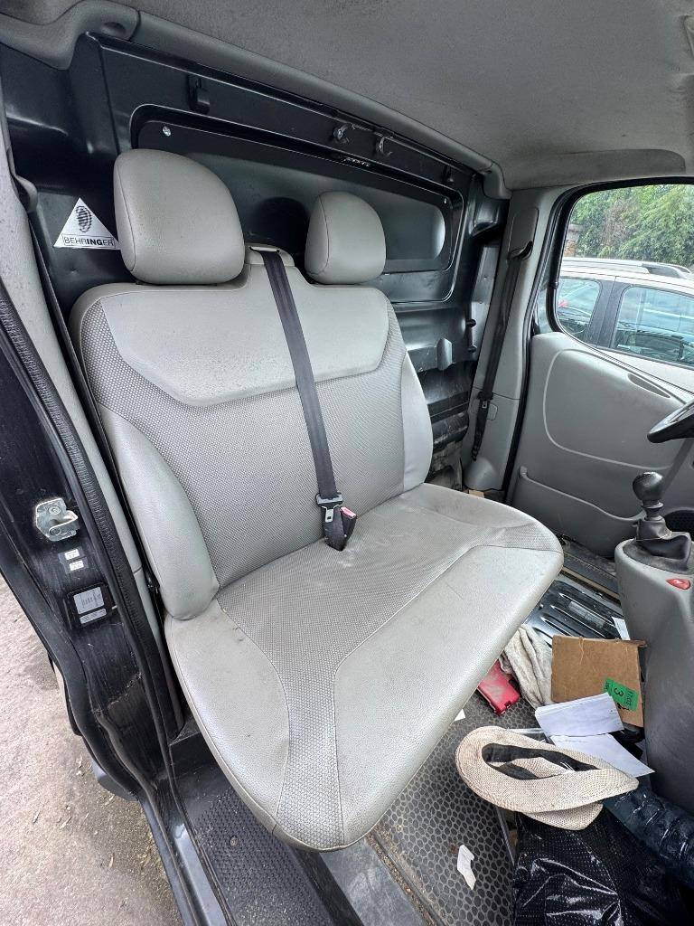 Banquette 2 places Opel Vivaro / Renault Trafic /  Primastar, Autos : Pièces & Accessoires, Enlèvement, Utilisé, Renault