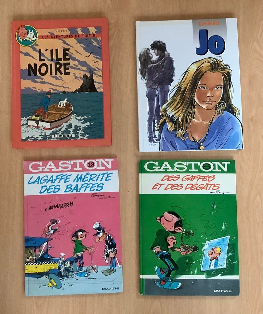 Lot de 4 BD en parfai état, Enlèvement ou Envoi, Comme neuf