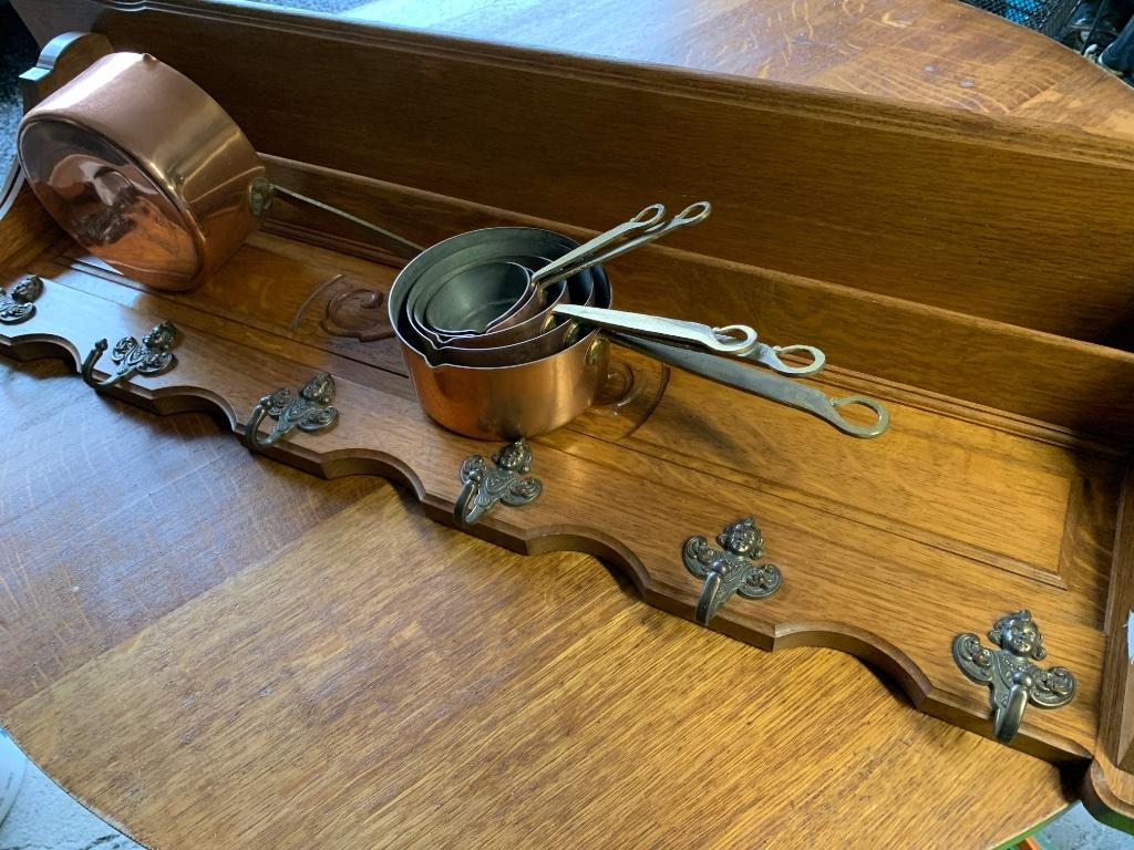 Porte manteau archelle, Enlèvement, Utilisé