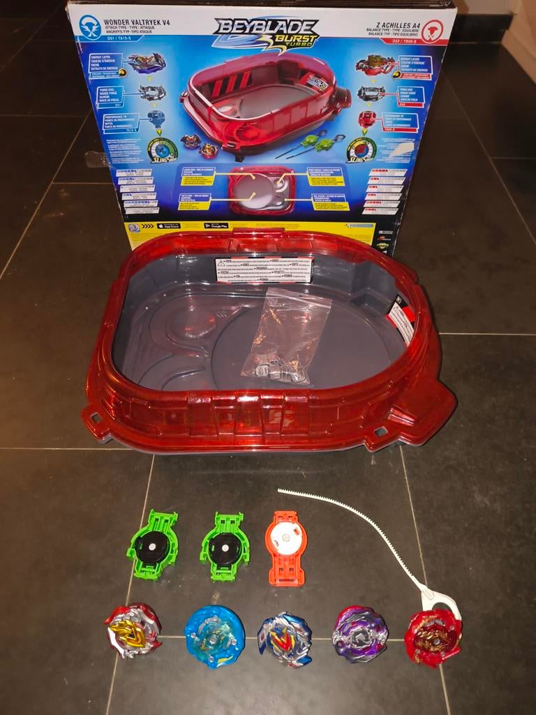 Arène Beyblade+ toupies, Enlèvement