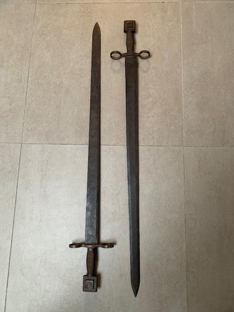 Zwaarden, Verzamelen, Ophalen