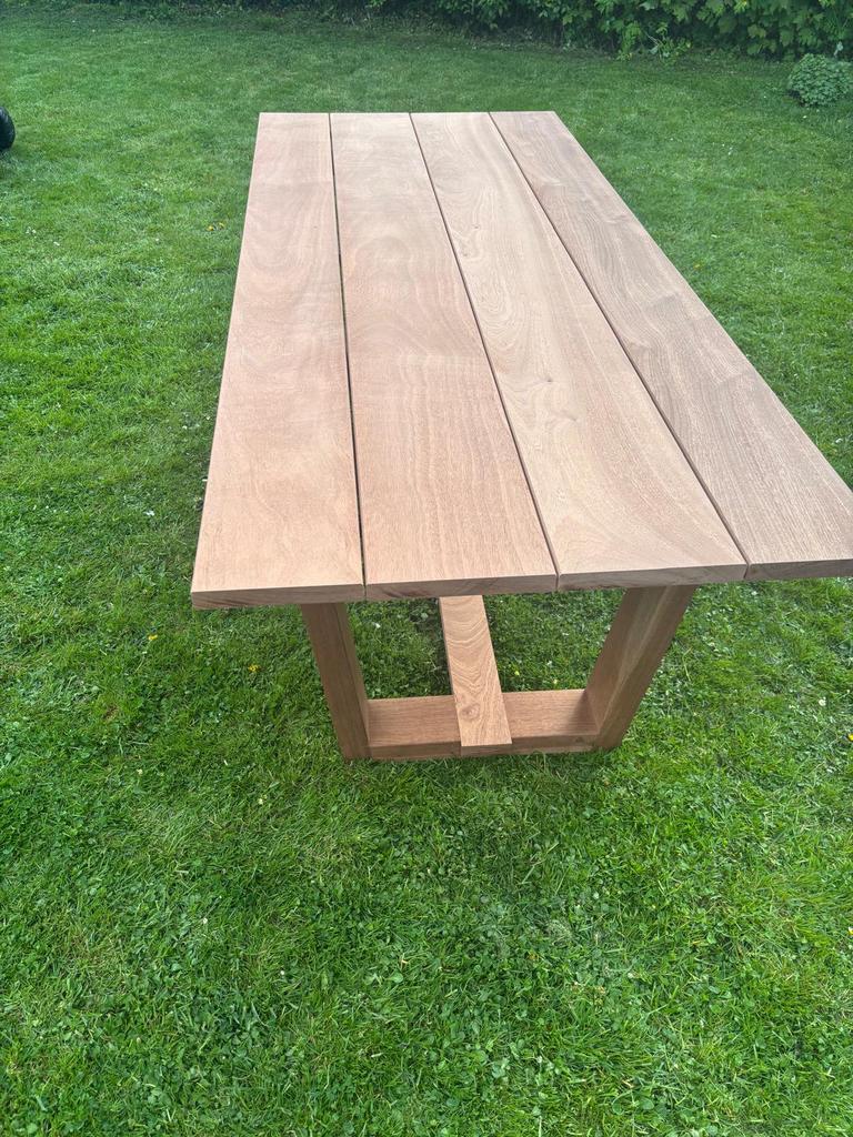 Table exterieur  en bois exotique, Enlèvement, Comme neuf, Rectangulaire, Bois