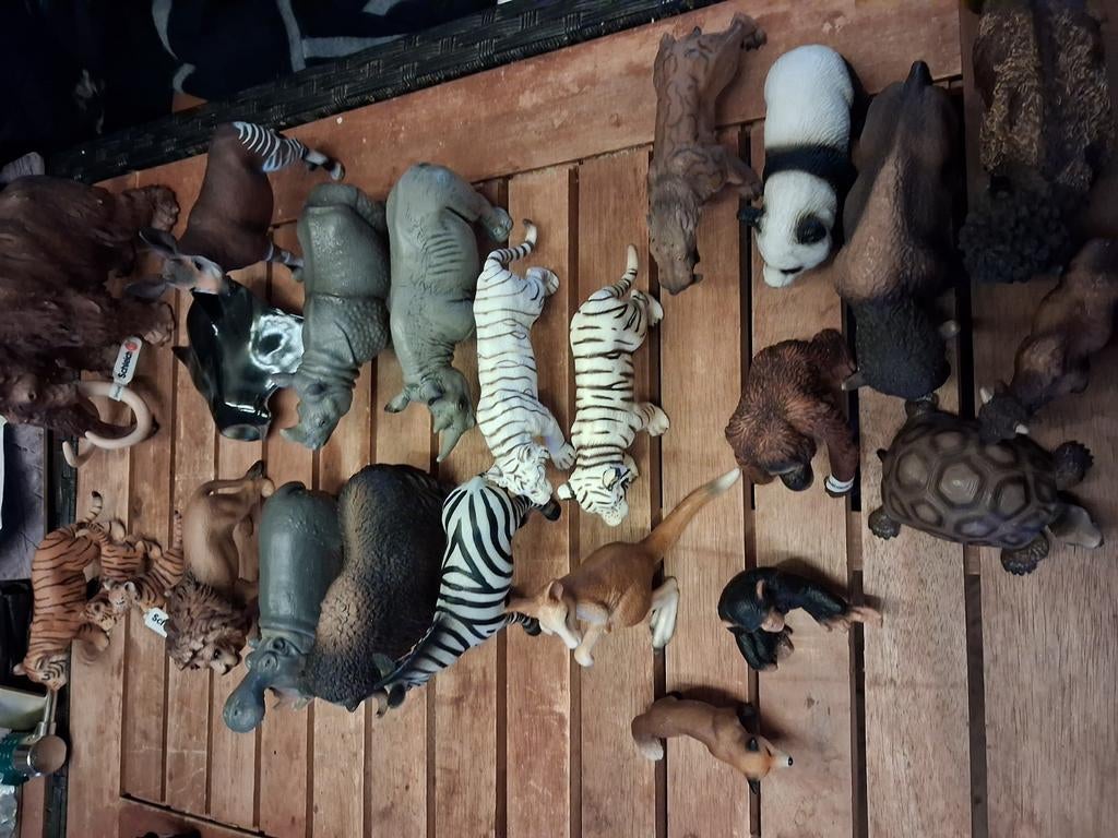 Collection Schleich de 42 pièces : 24 animaux sauvages, 15 c, Enlèvement ou Envoi