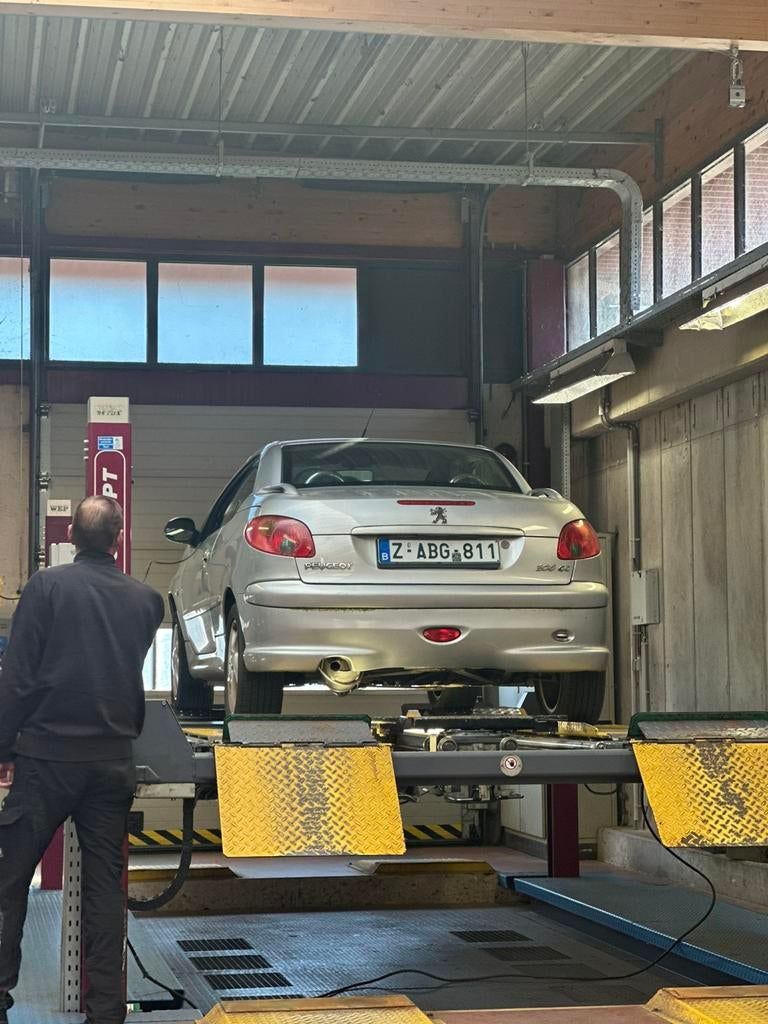 Z-Platen Service, Gebruikt, EU, Ophalen of Verzenden, Sales@aekauto.com